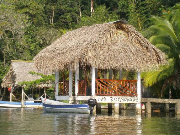 Chegando de volta ao nosso hotel, depois de muito caiaque, trilha e cachoeira (região de Livingston, na Guatemala